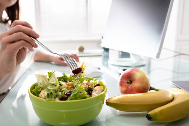 Evenwichtige dag met voeding en werk